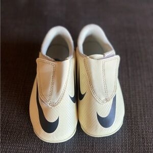 Nike Mercurial cleats (toddler)